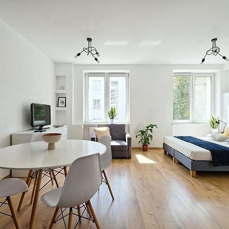 Urbannestgroup - Angorska Przy Stadionie Narodowym Warsaw Exterior photo